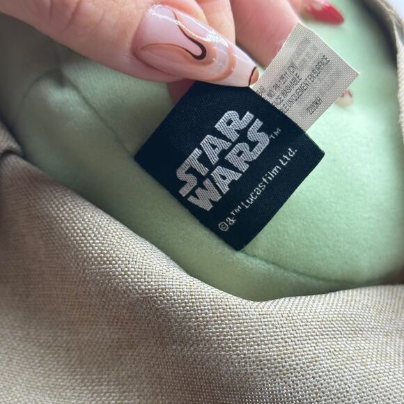 Baby Yoda Star Wars The Mandalorian The Child Premium Plush - Picture 9 of 11